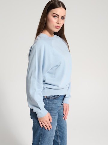 NOWIHT Sweatshirt 'Elowen' i blå