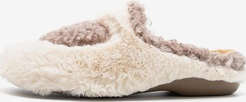 MELLUSO Slippers in Beige