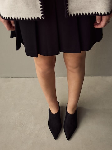 Next Лодочки с открытой пяткой 'Forever Comfort®' в Черный