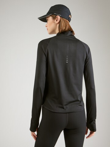 NIKE Performance shirt 'SWIFT' in Black