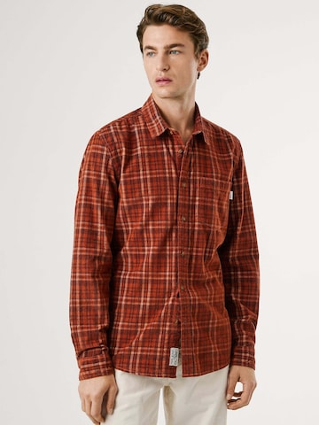 Regular fit Camicia 'Cliffton' di Pepe Jeans in rosso: frontale