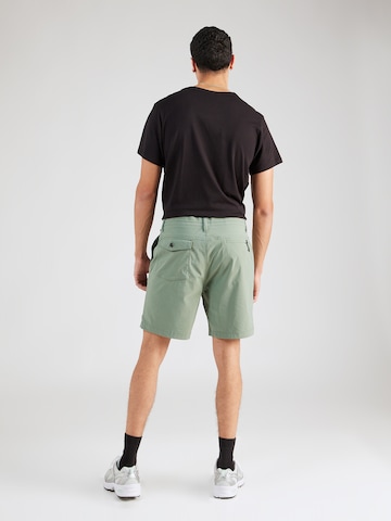 Regular Pantaloni sport 'TREK' de la BILLABONG pe verde
