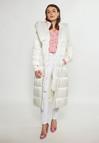 faina Χειμερινό παλτό σε λευκό