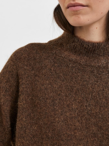 Pull-over 'LULU' SELECTED FEMME en marron