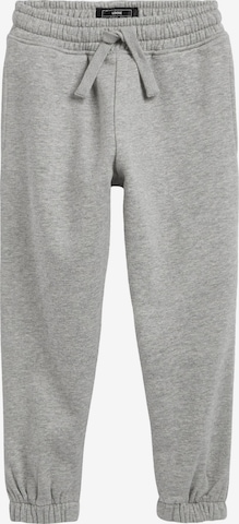 pilka Next Siaurėjantis Kelnės: priekis