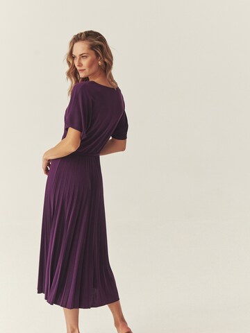 TATUUM - Vestido de punto 'Naki' en lila