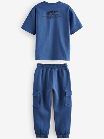 Set Next en bleu