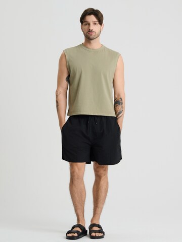 NoWear Board Shorts in Black: front