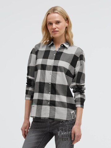 Soccx Blouse in Black: front