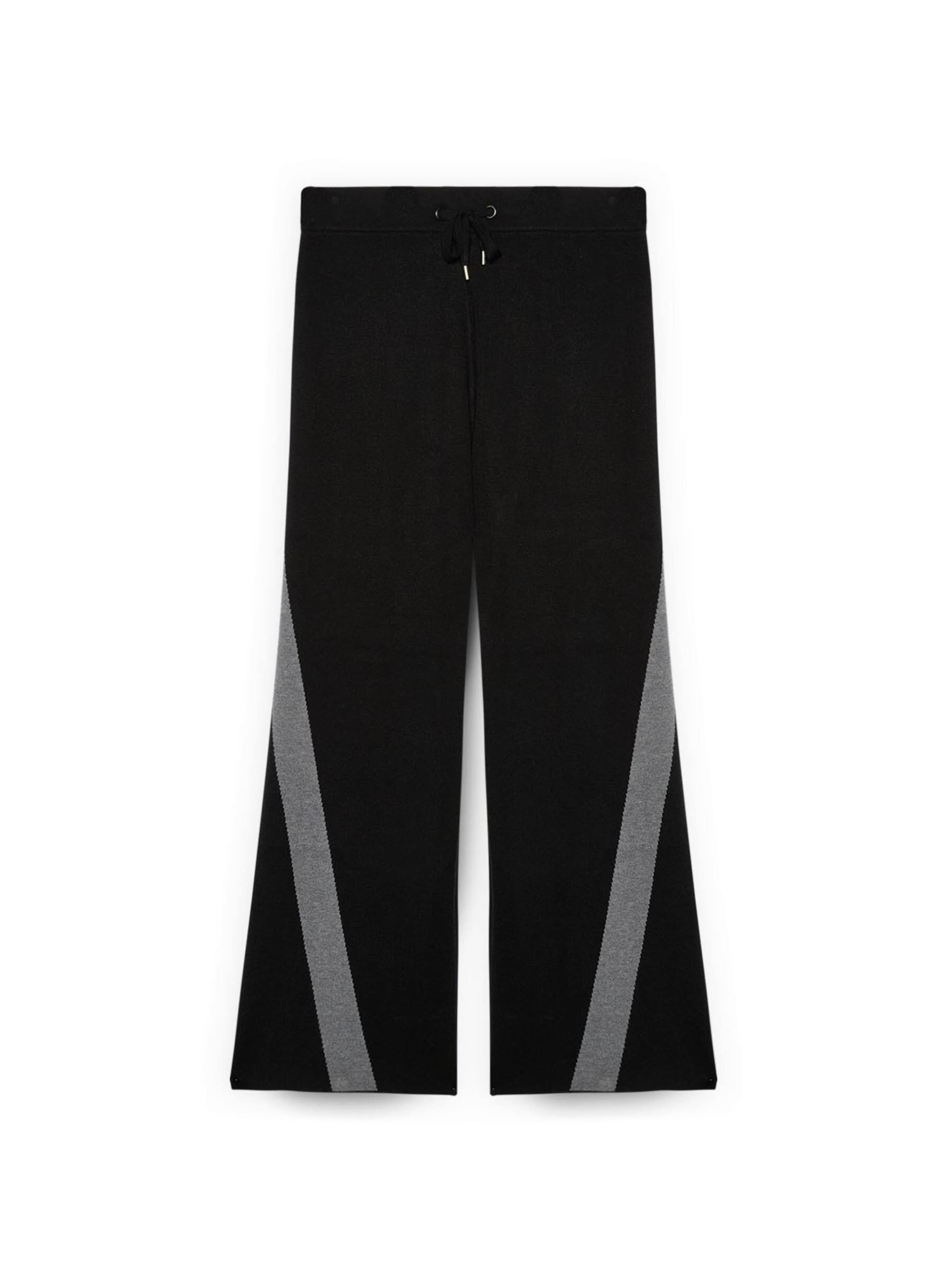 Fiorella Rubino Flared Broek in Zwart: voorkant