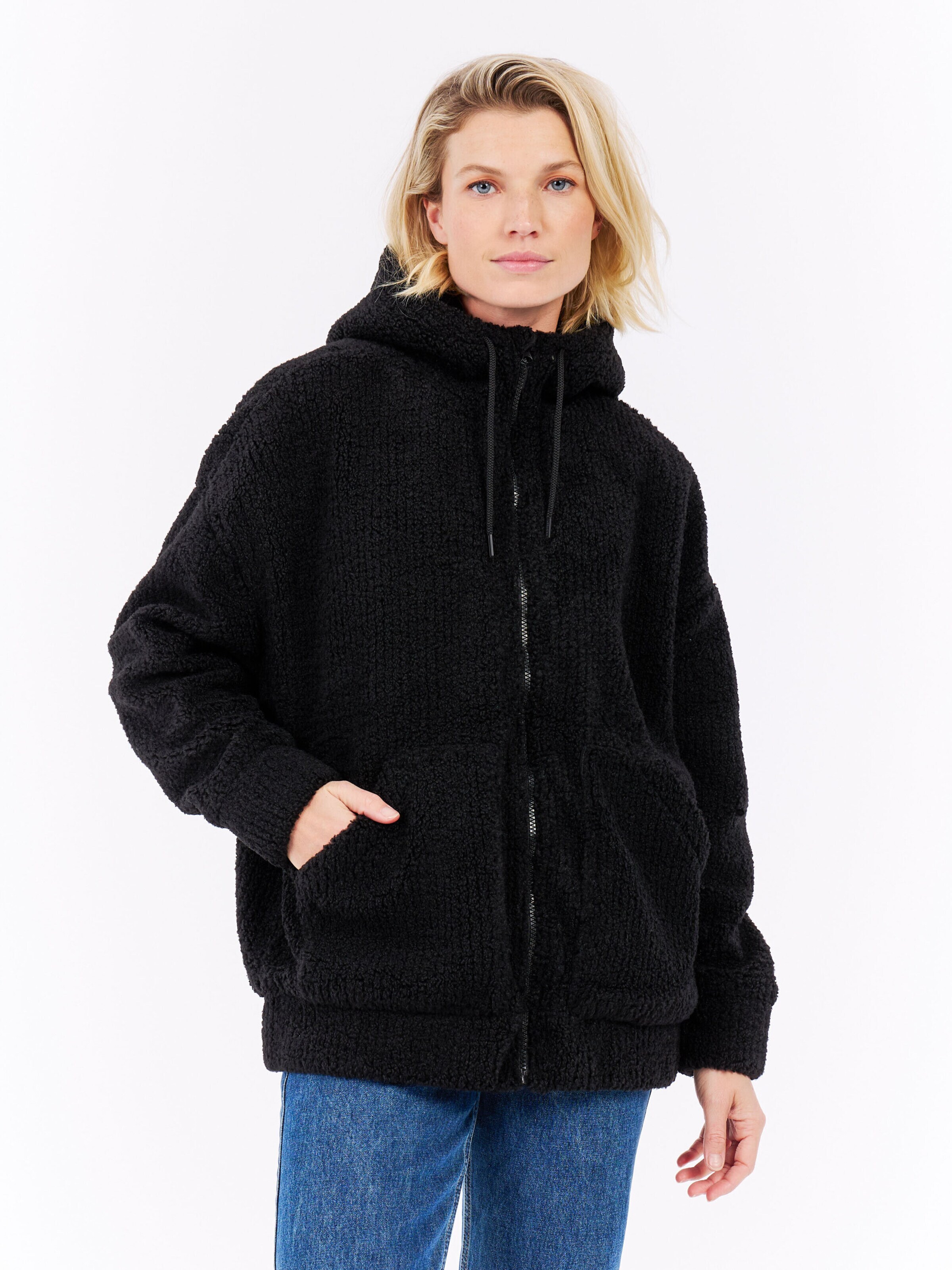 PROTEST Fleece jas 'PRTSophy' in Zwart: voorkant