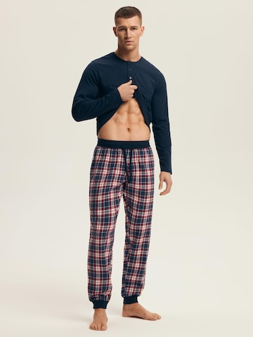 Henderson - Pijama largo 'Schlafanzug Langarm Rundhalsausschnitt Baumwolle Karomuster Noir' en azul