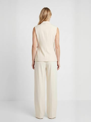 Opal Studio Vest ' Sassi ' in Weiß