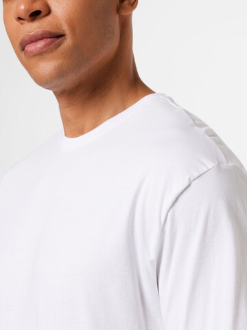 NU-IN - Camiseta en blanco
