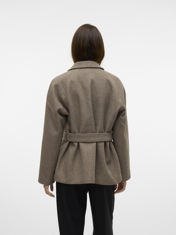 Manteau mi-saison 'VMFORTUNEAYA' VERO MODA en marron