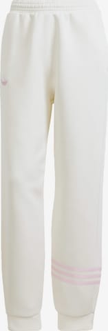 Tapered Pantaloni de la ADIDAS ORIGINALS pe alb