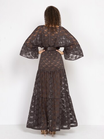 Robe 'ESSENTIALS' JIORO en marron
