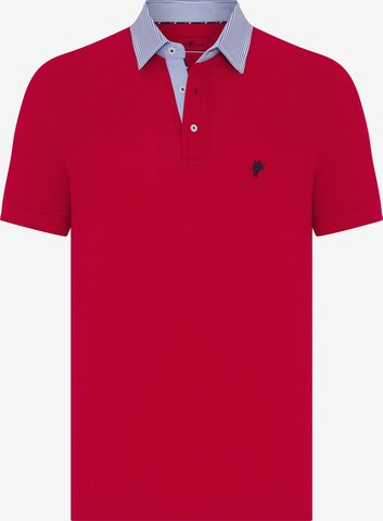 DENIM CULTURE Тениска 'Crispin' в червено: отпред