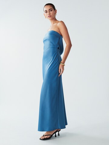 Robe de soirée 'Darci' Willa en bleu
