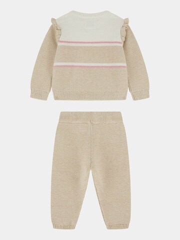 GUESS Set in Beige