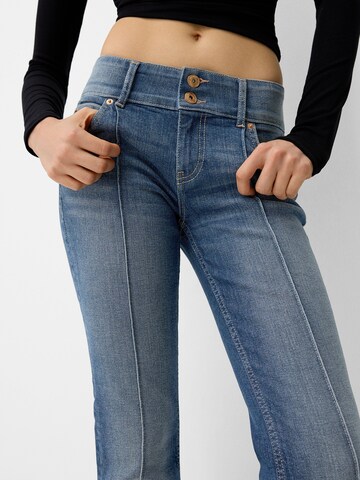 Bershka Bootcut Jeans i blå