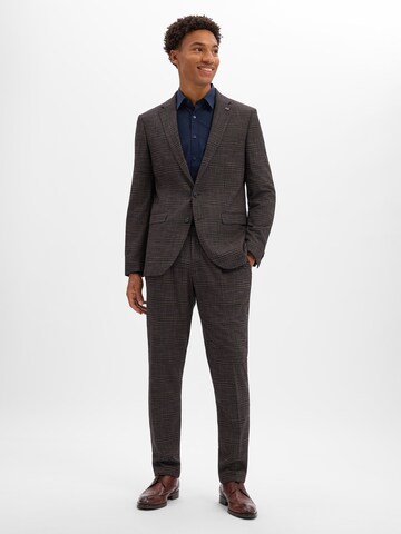 Coupe slim Costume Finshley & Harding London en marron : devant