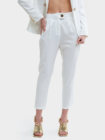 Influencer Alt kitsenev Püksid, värv valge: eest vaates