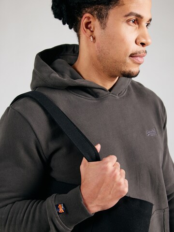 Felpa 'Essential' di Superdry in nero
