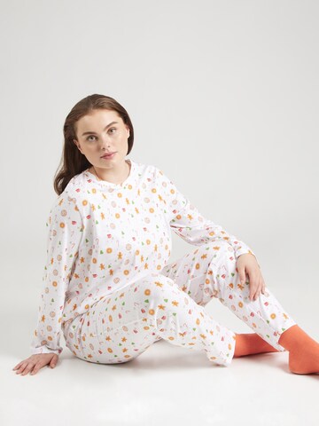 Pijama 'PCFREYA' de la PIECES Curve pe alb
