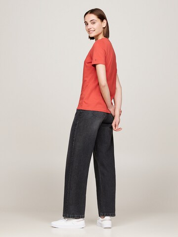 TOMMY HILFIGER T-Shirt in Rot