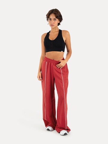 Smilodox Loosefit Jogginghose ' Veyt ' in Rot