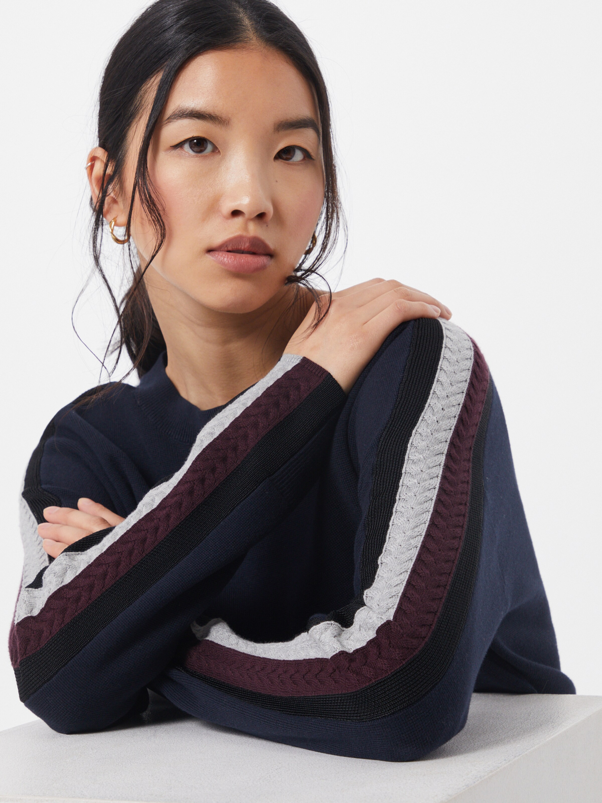 Frauen Pullover & Strick TOMMY HILFIGER Pullover in Dunkelblau - ZW95325 Frauen Pullover & Strick TOMMY HILFIGER Pullover in Dunkelblau - ZW95325