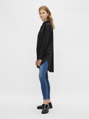 PIECES - Blusa 'Noma' en negro