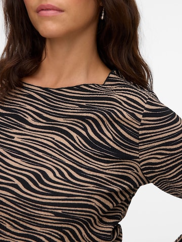Chemisier Vero Moda Curve en noir