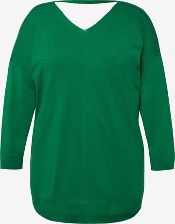 Angel of Style Sweater in Green: front