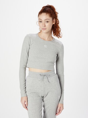 T-shirt 'Essentials' ADIDAS ORIGINALS en gris : devant