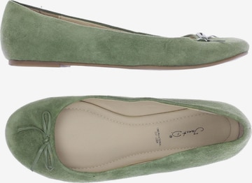 JANET & JANET Flats & Loafers in 38 in Green: front