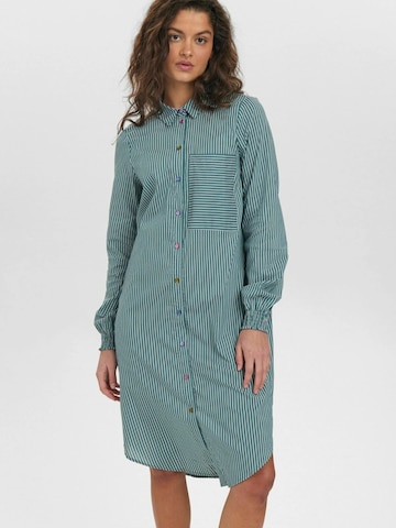 NÜMPH Kleid  ' FARAH ' in Grün: Vorderseite