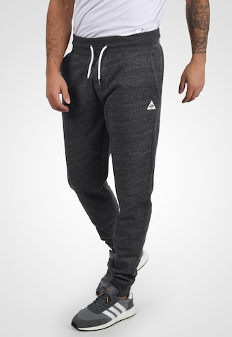 BLEND Tapered Pants 'Henny' in Grey: front