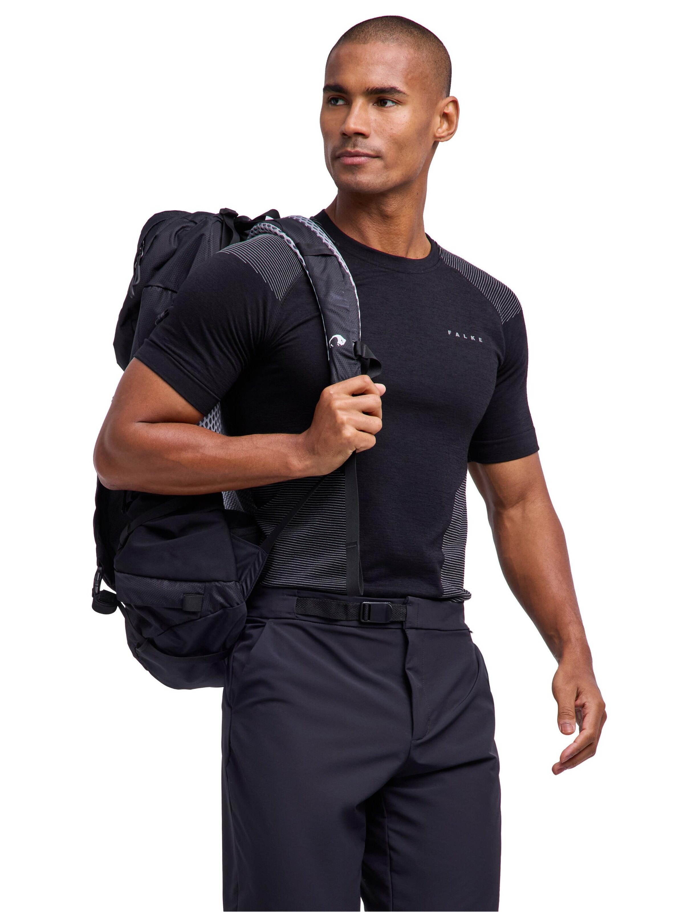 FALKE Base Layer 'Backpack-Ready' in Black: front