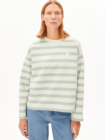 ARMEDANGELS Sweatshirt in Grün