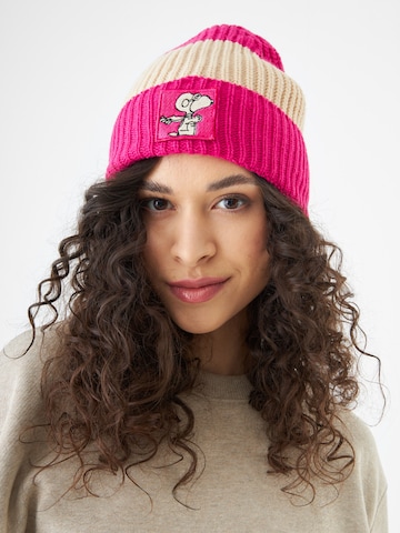 CODELLO Beanie in Pink: front