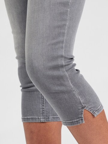 Skinny Jeans 'KATE' di TOM TAILOR in grigio