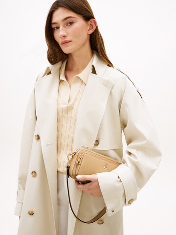 TOMMY HILFIGER Skuldertaske i grøn