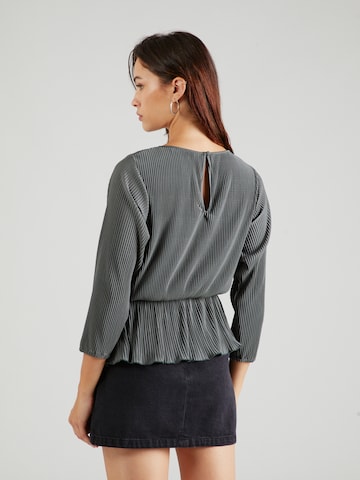 ABOUT YOU Blouse 'Franja ' in Green