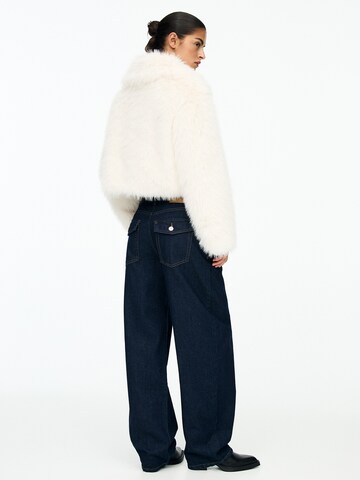 Veste mi-saison Pull&Bear en blanc