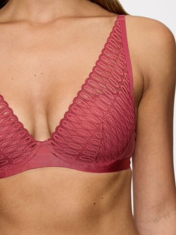 TRIUMPH T-shirt BH ' Aura Spotlight ' in Rood