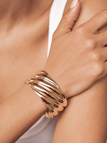 Braccialetto 'Swirl Bold' di Hey Happiness in oro