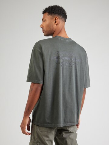 Pegador - Camisa 'LANCE' em cinzento: frente