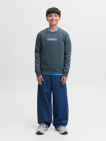 Jack & Jones Junior - Sweatshirt 'JJMunk' em cinzento